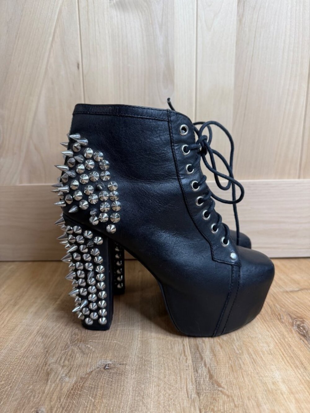Jeffrey Campbell Spike Platform Size 7 Ankle Boots Black Studded Heel Goth